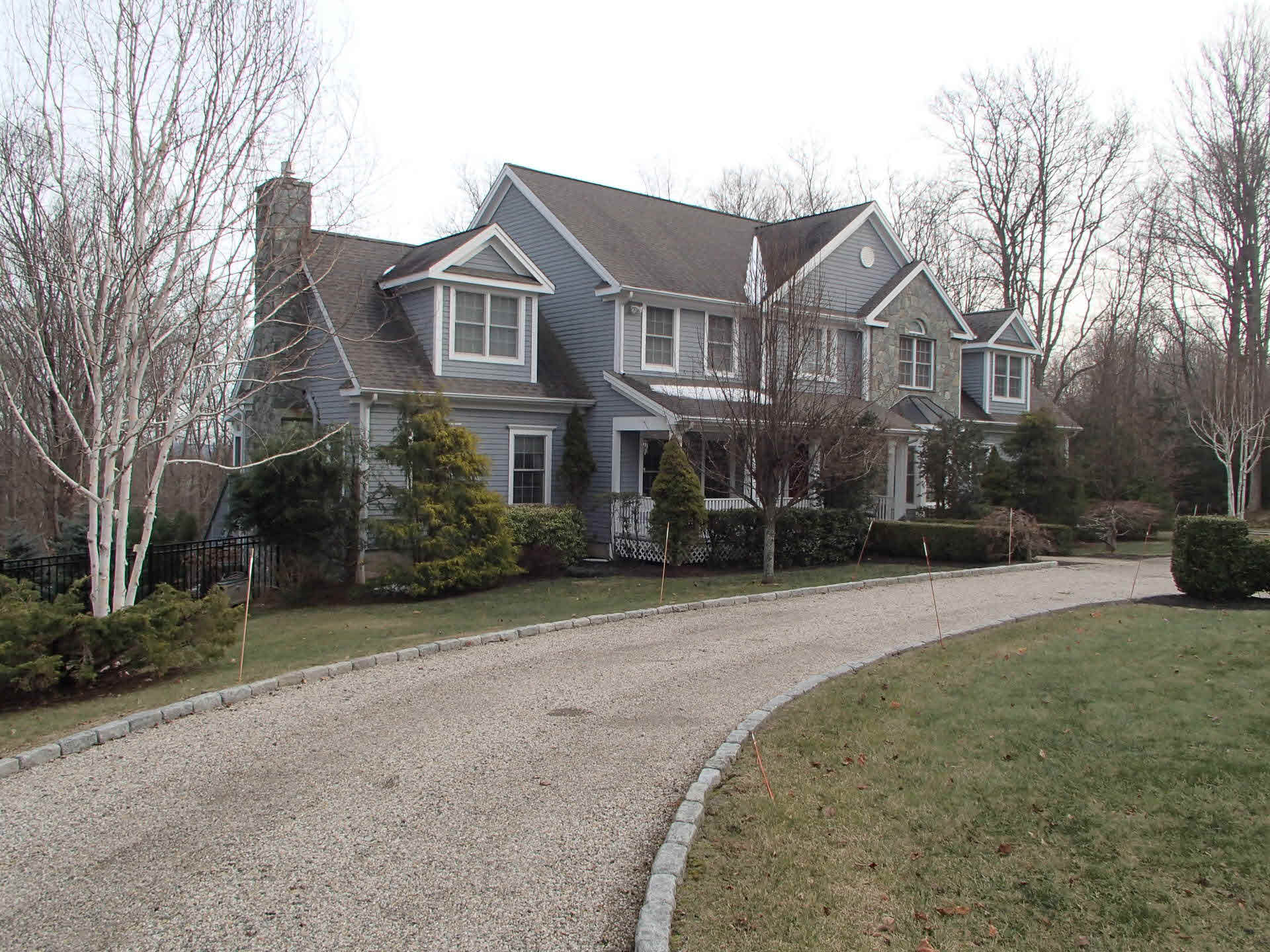 Building photograph for 259 SECOND HILL RD